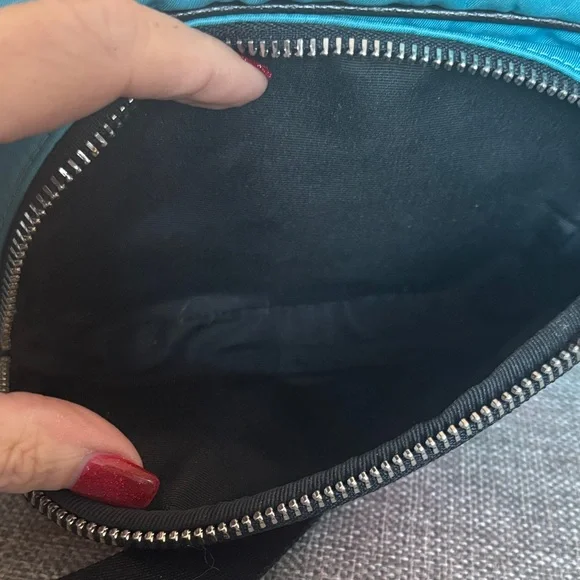 Coach Court Belt bag pink blue white nylon leather amazing condition! - Picture 9 of 13